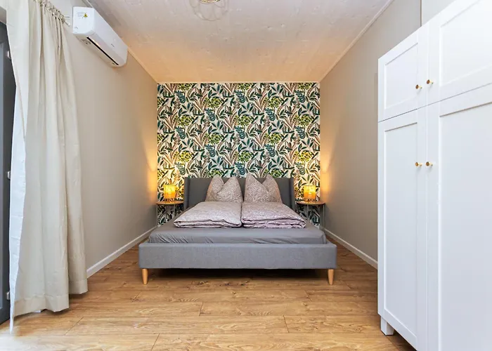 Bed & Breakfast Ester's 3*