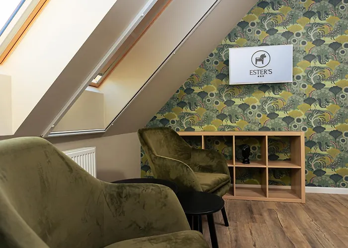 Ester's Szentbekkalla