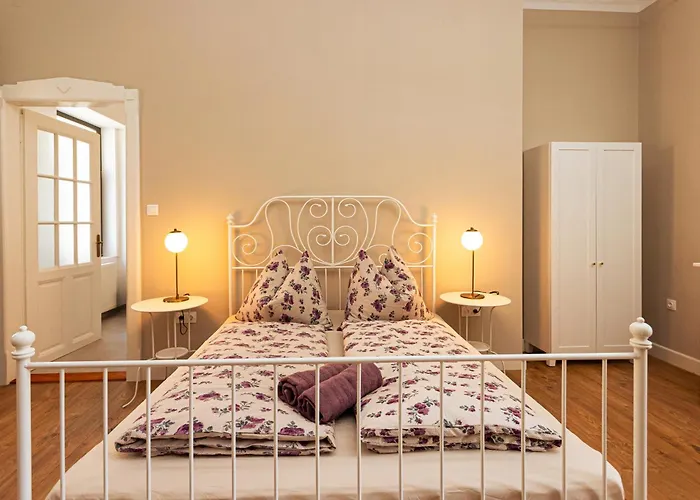 Bed & Breakfast Ester's 3*