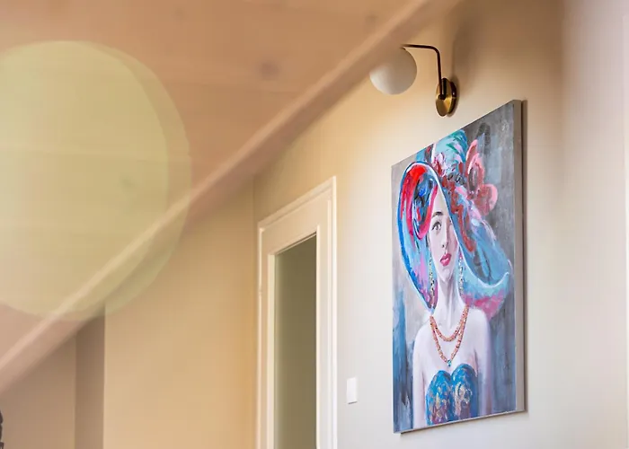 Ester's Bed & Breakfast